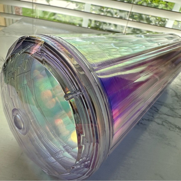 Starbucks 2020 Tumbler Iridiscent Unicorn Diamond Holographic Rainbow 24oz - Picture 4 of 6